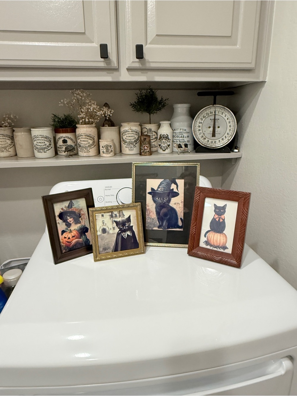 Vintage Framed Black Cat Halloween Decor- Set of 4 - Picture 12 of 15
